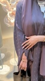 عبايه كروشيه
